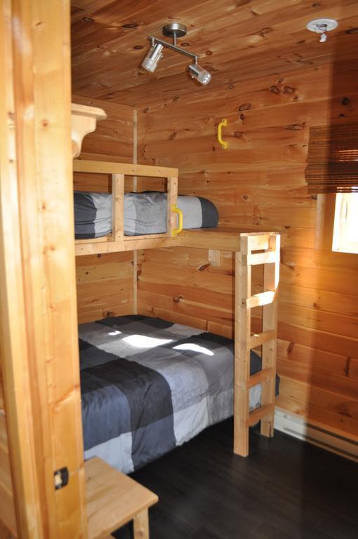 The Sleeping Moose Cottage Birch Plain Bagian luar foto