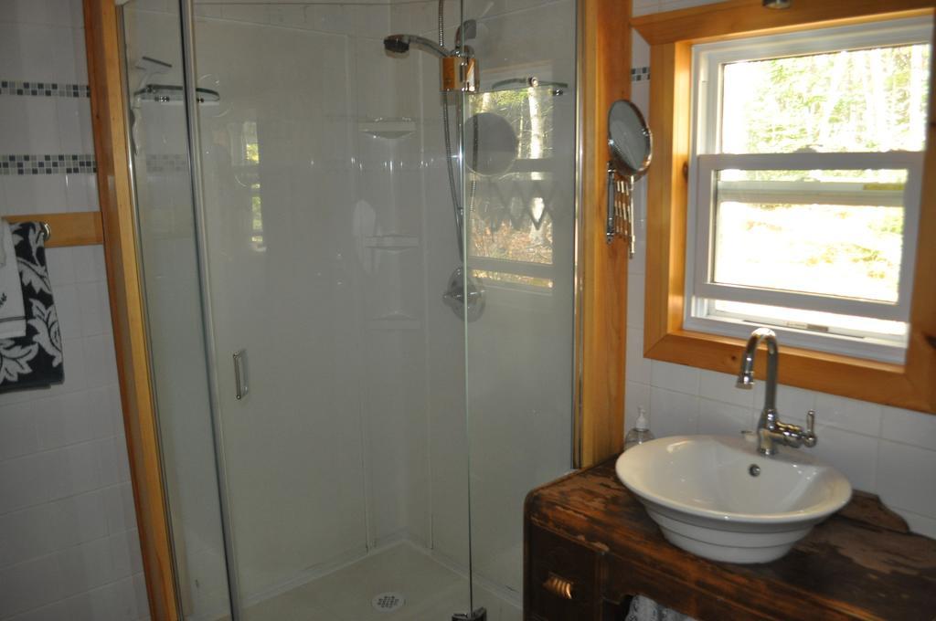 The Sleeping Moose Cottage Birch Plain Bagian luar foto