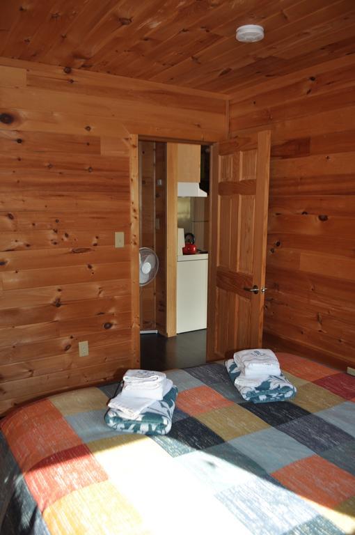 The Sleeping Moose Cottage Birch Plain Bagian luar foto