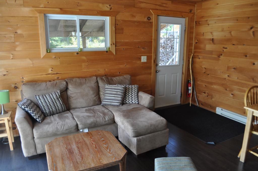 The Sleeping Moose Cottage Birch Plain Bagian luar foto
